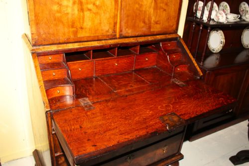 GEORGE 1 WALNUT BUREAU BOOKCASE - ADDITIONAL PHOTO 6