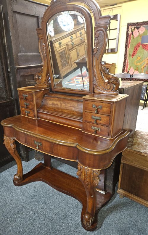 Victorian Mahogany Dressing Table