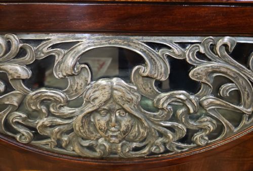 A RARE MUSIC CABINET - ADDITIONAL PHOTO 10