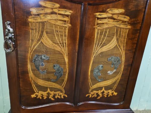 A RARE MUSIC CABINET - ADDITIONAL PHOTO 13