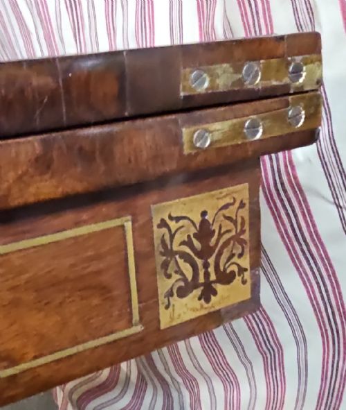 REGENCY ROSEWOOD GAMES TABLE - ADDITIONAL PHOTO 3