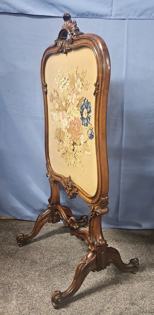 VICTORIAN WALNUT SCREEN - ADDITIONAL PHOTO 1