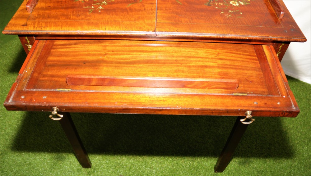 Metamorphic music table. View VII