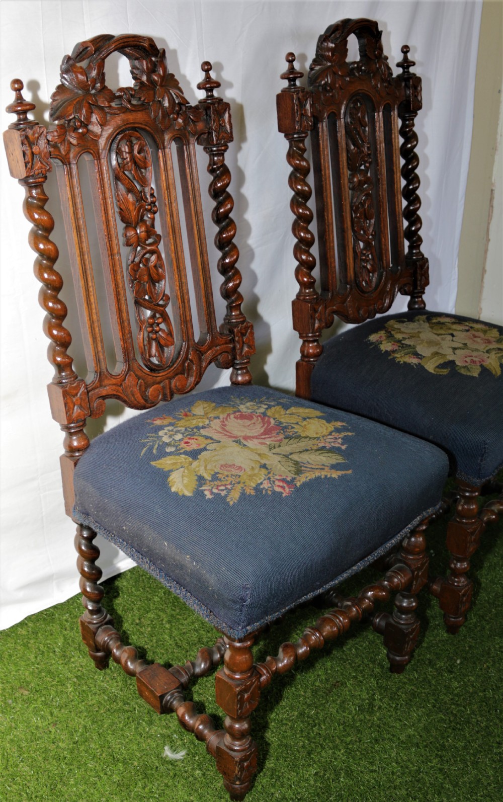 Apair of Victorian side or hall chairs. View IV