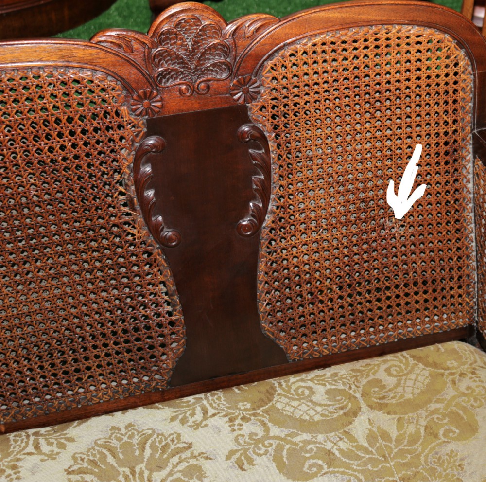 Bergere couch. View VI