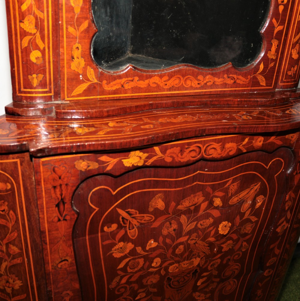Dutch marqutery corner cabinet View IX