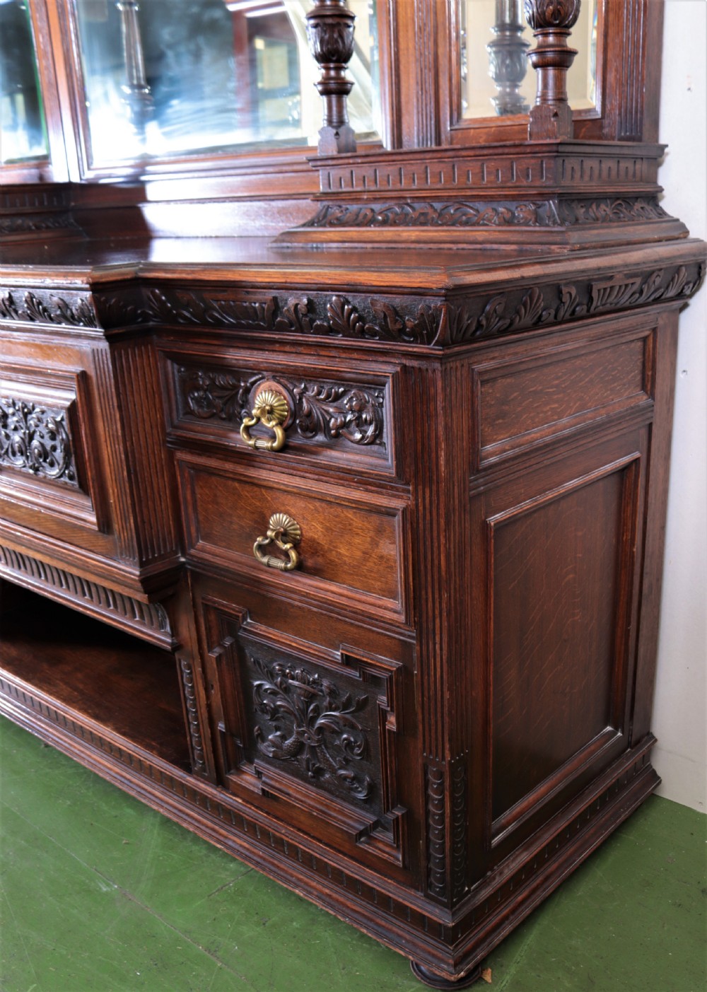 Large Victorian oak sideboard. View XI