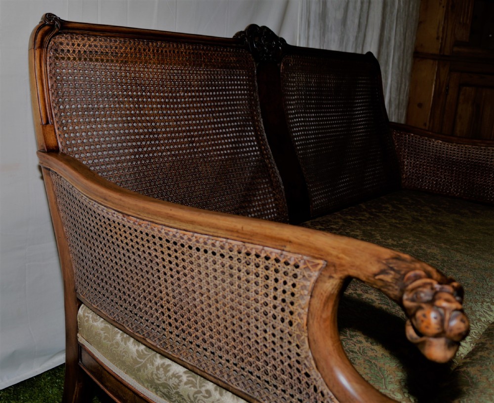 A quality Bergere suite View IX