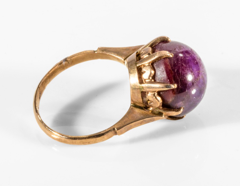 Star Ruby ring. View II