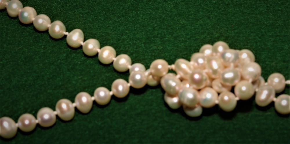 A long string of pearls View III