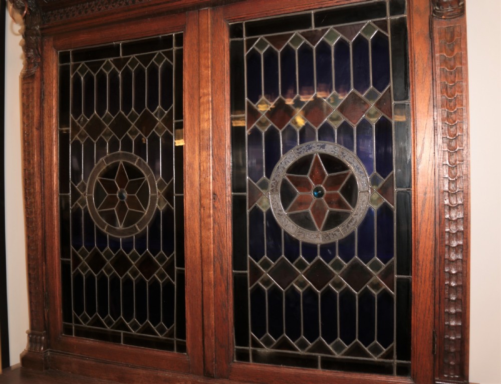 Carved oak bookcase View IV