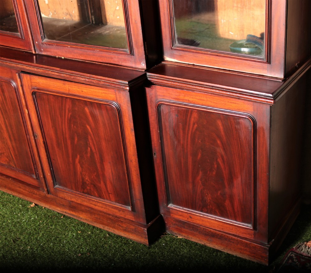 Victorian mahogany breakfront bookcase. View IV