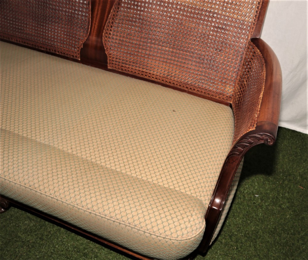 Bergere 3 piece suite. View VII