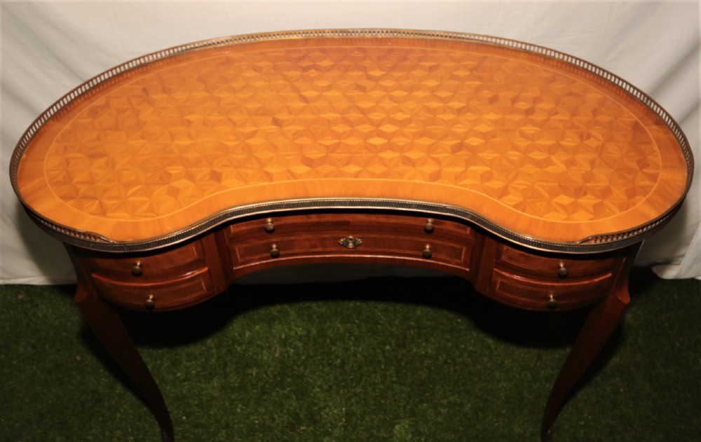 French Ladies writing desk