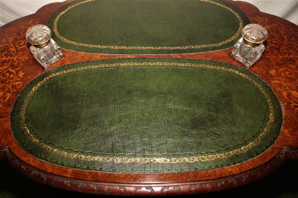 Victorian walnut desk. View VII