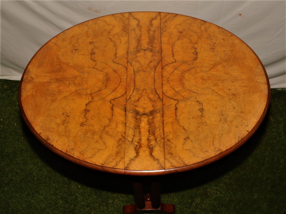 Victorian walnut Sutherland table. View III