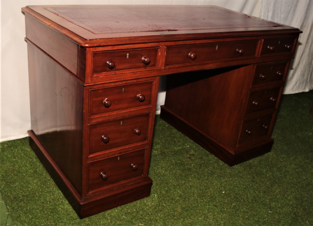 Victorian mahogany pedestal desk. View IV