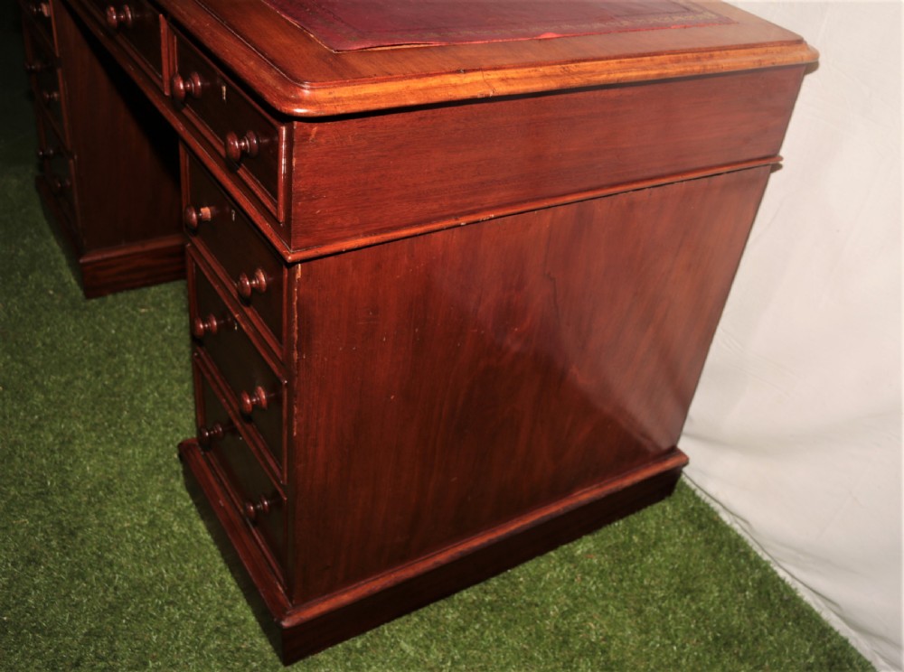 Victorian mahogany pedestal desk. View VII