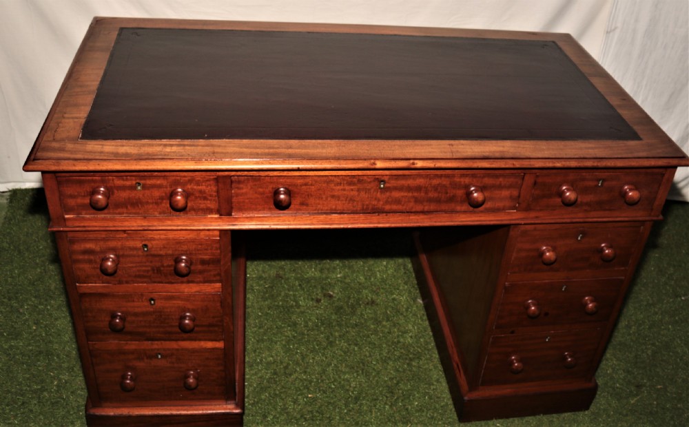 Victorian mahogany pedestal desk. View V