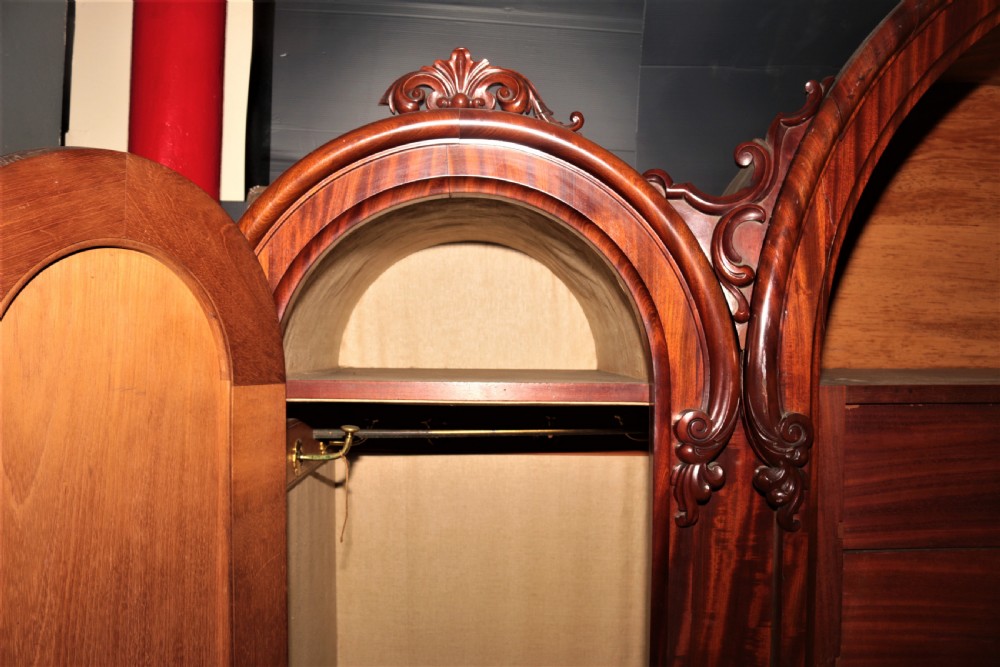 Big Victorian mahogany wardrobe. View VI