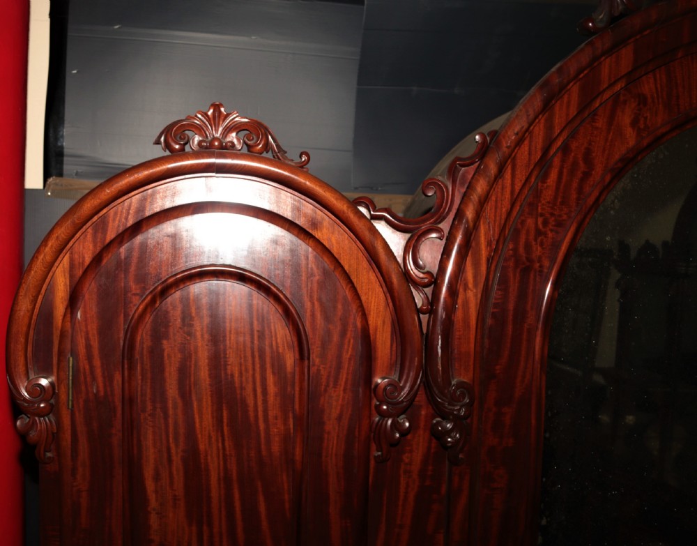 Big Victorian mahogany wardrobe. View X