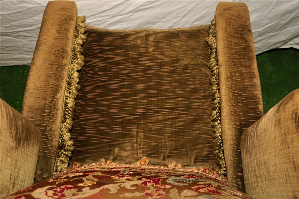 Victorian 3pc suite (HARRODS) View XI