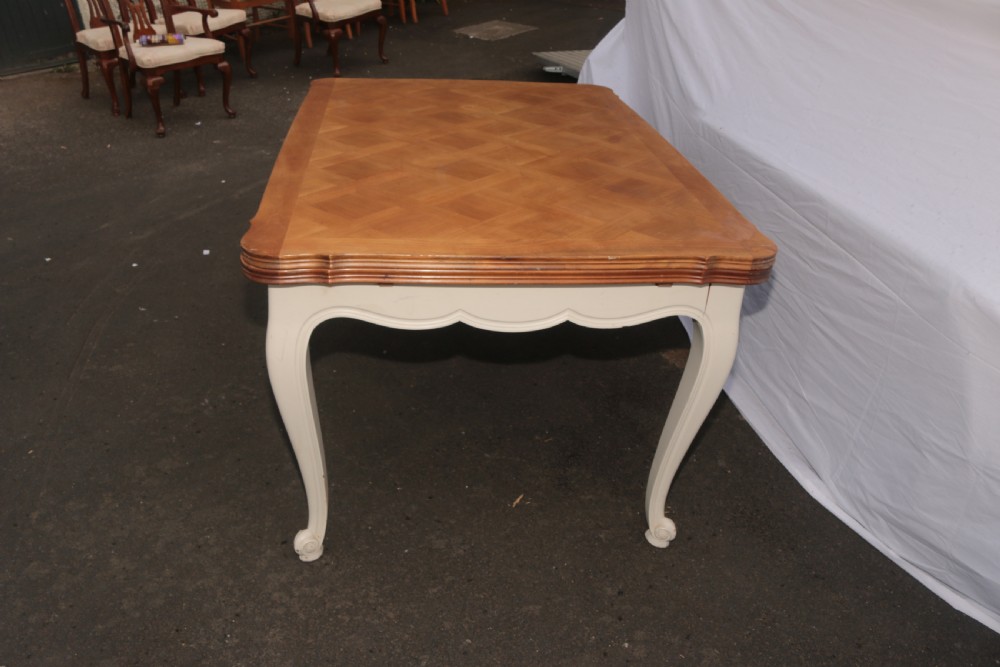 French dining table. View II