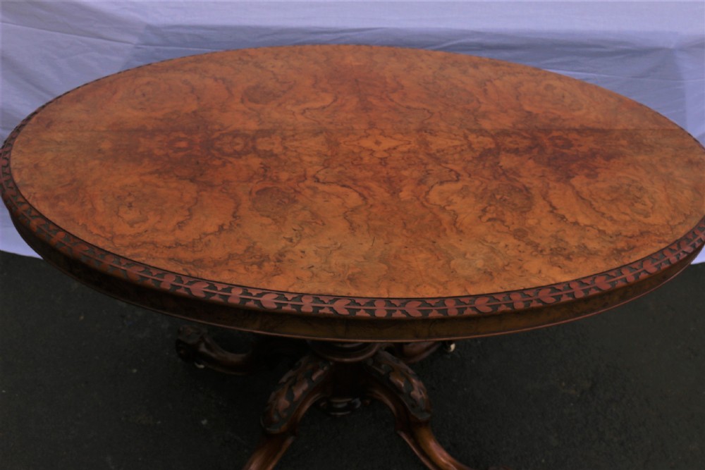 Victorian walnut loo table. View VIII