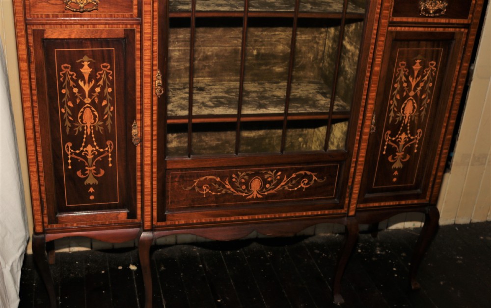Edwardian display cabinet. View II