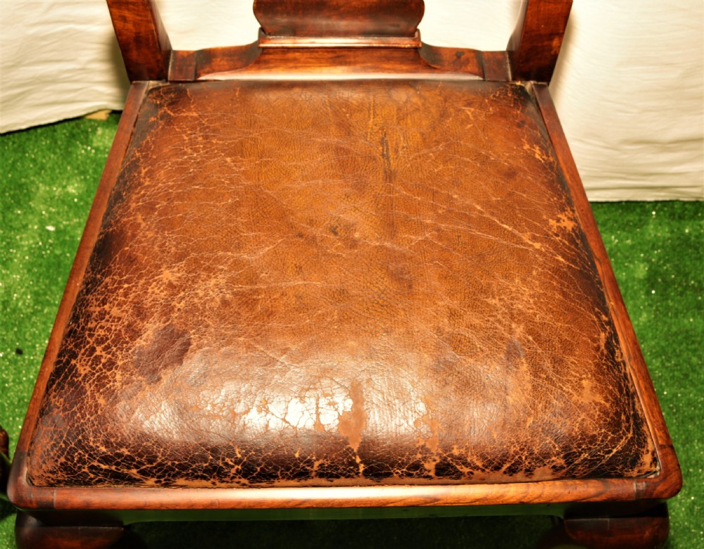 6 Queen Ann style chairs walnut View XI