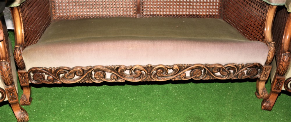 A Bergere suite. View IV