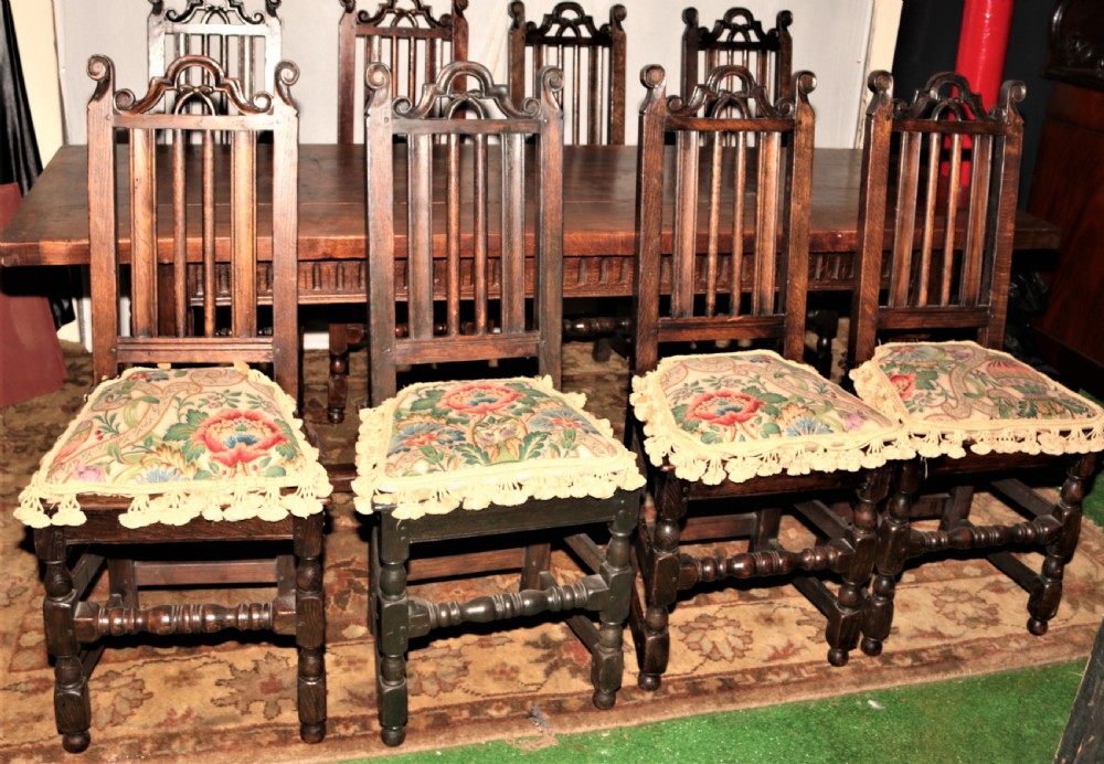 Oak refectory table and 8 chairs