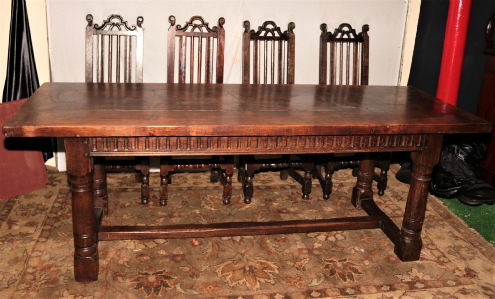 Oak refectory table and 8 chairs View VIII