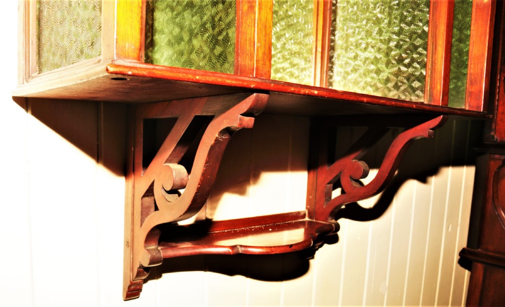 Wall cabinet 1890 View IV