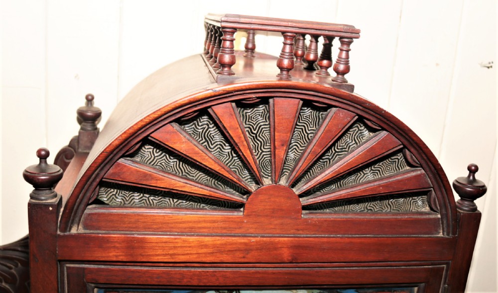 Wall cabinet 1890 View IX