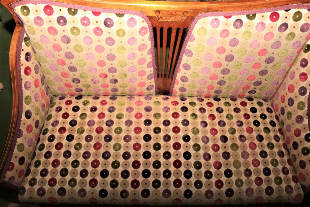 Edwardian couch. View V