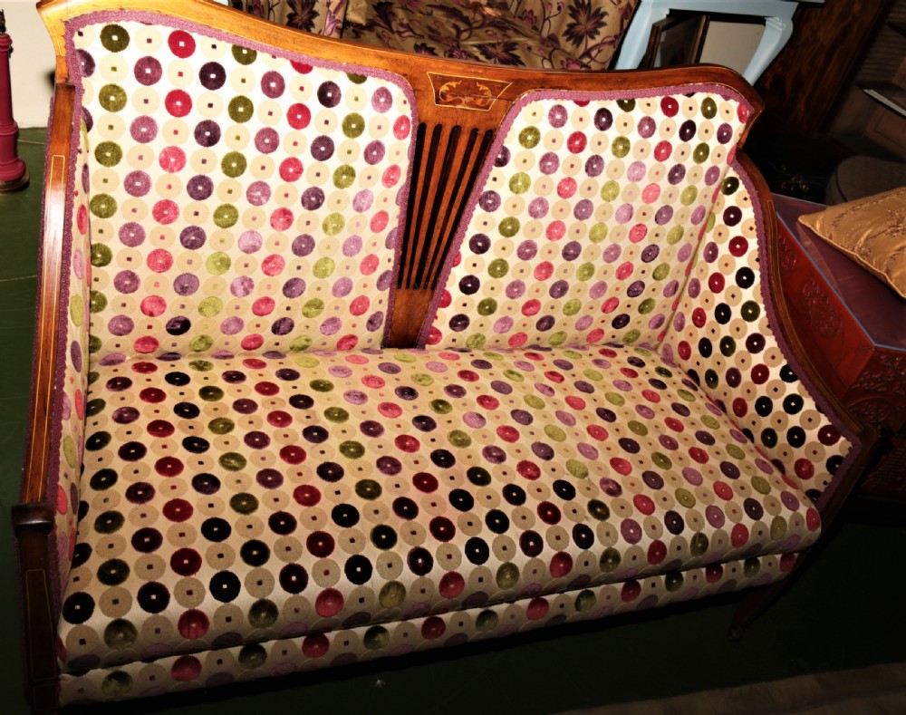 Edwardian couch. View VIII