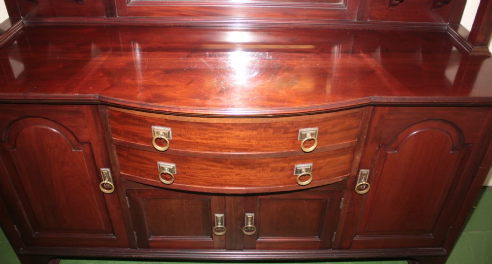 Edwardian sideboard in mahogany. View III