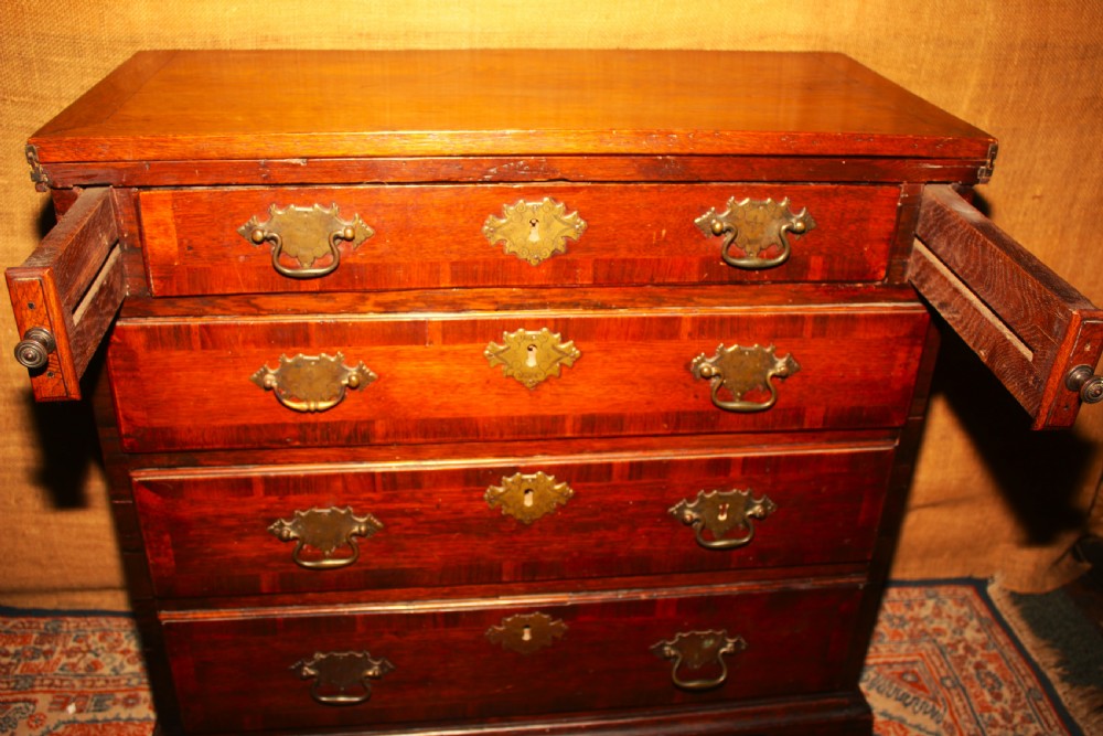 Batchelor chest 18th century.
 View VII