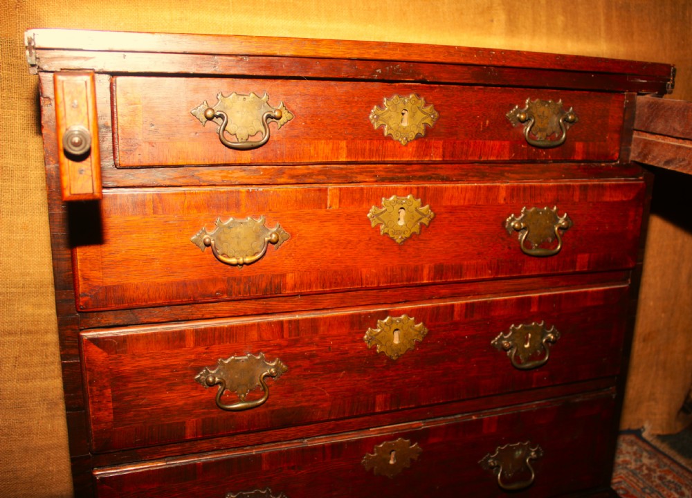 Batchelor chest 18th century.
 View X