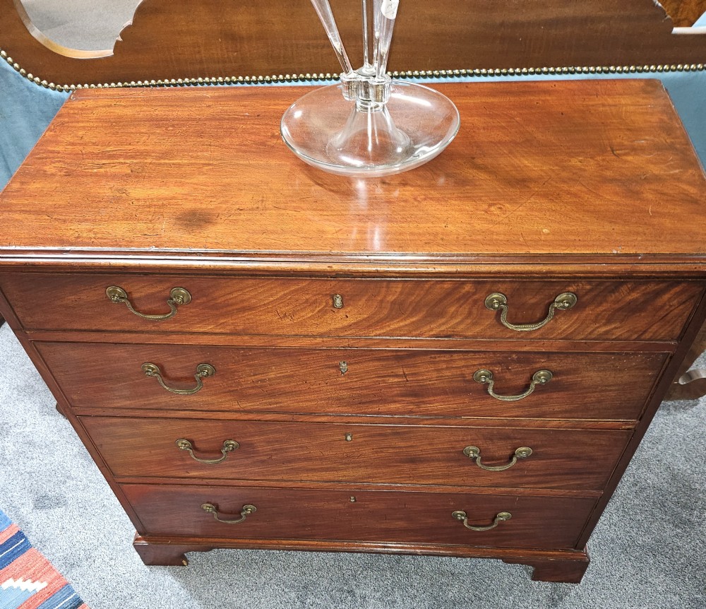 Georgian mahogany chest.  View III