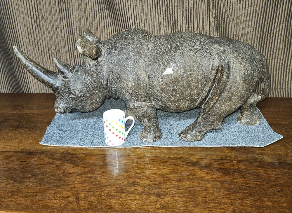 Very rare Rhino figure  View VI