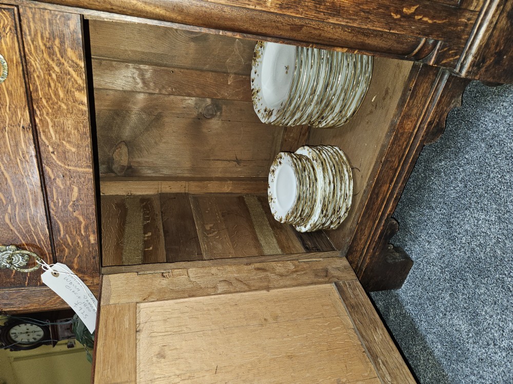 Period oak Welsh dresser.  View X