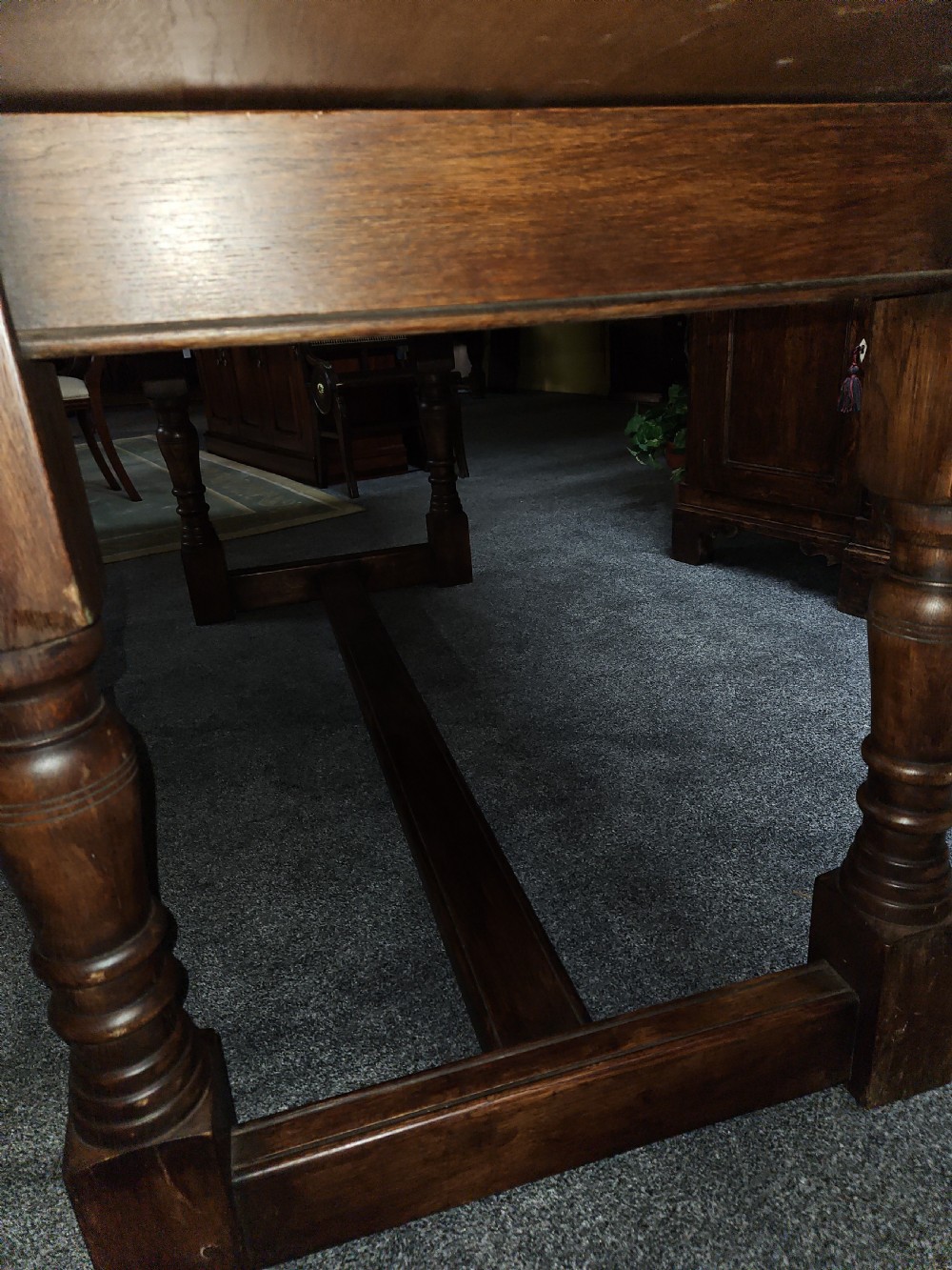 Oak refectory table  View IV