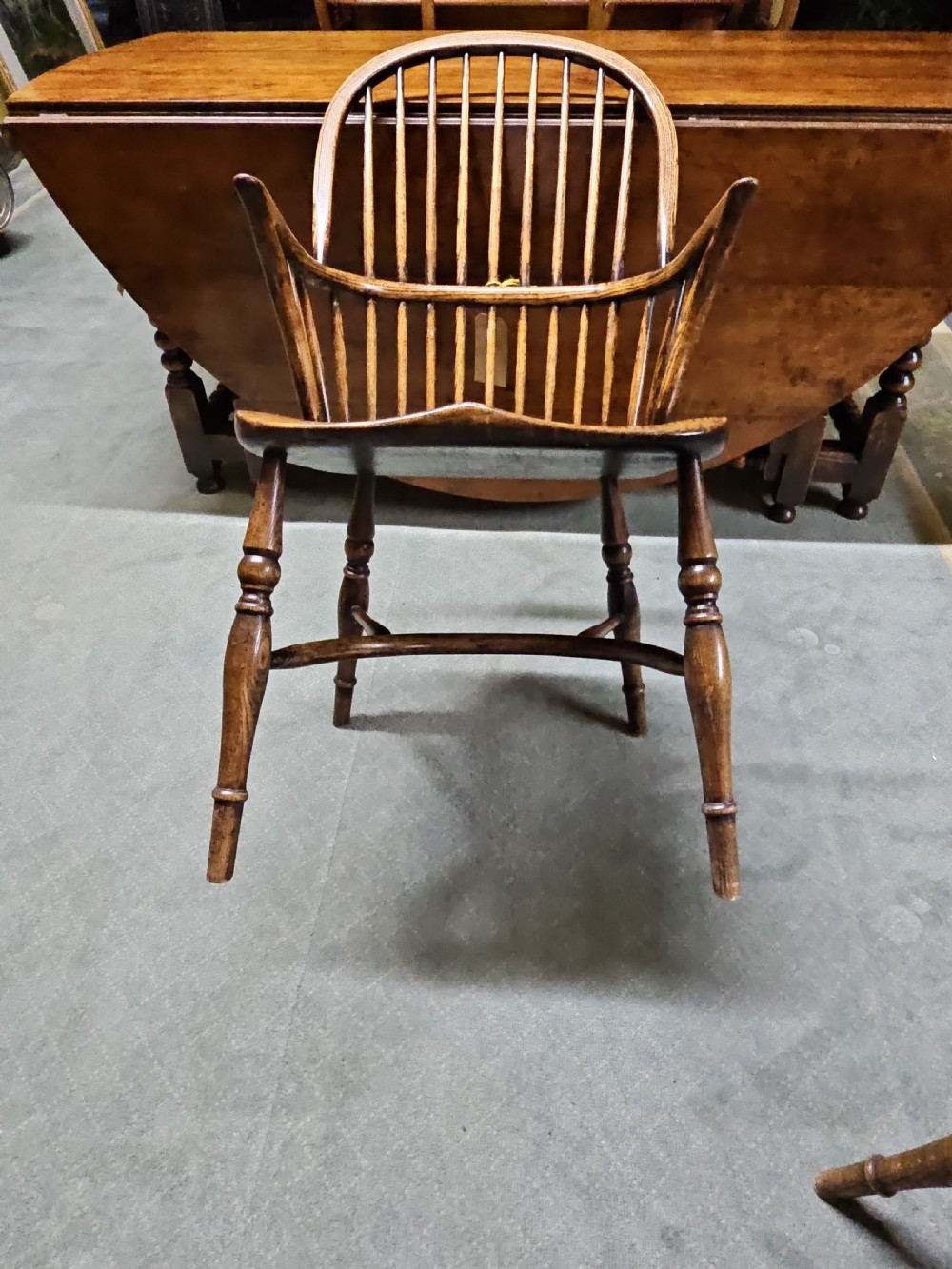 8 Windsor chairs  View XVI