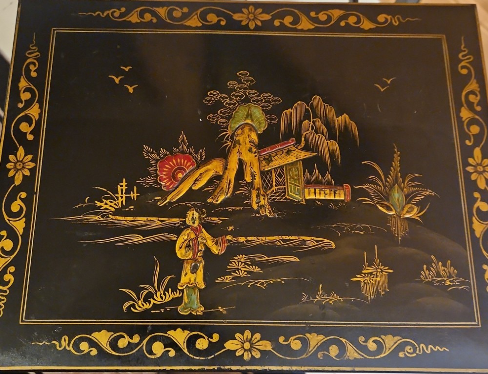 Nest of 3 chinoiserie lamp tables View III