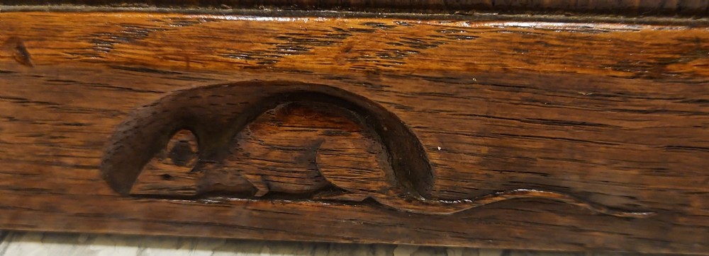 Early mouse man table cabinet. View X