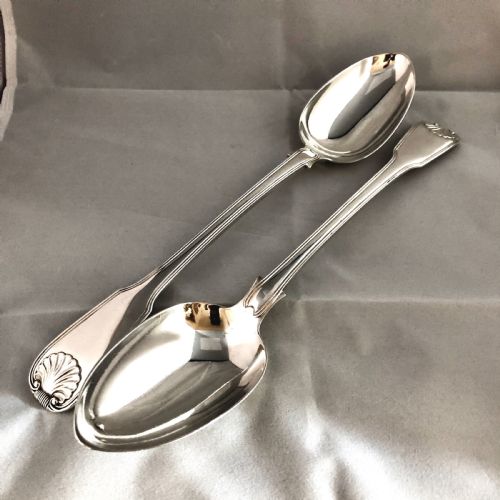 PAIR OF WILLIAM IV SILVER BASTING OR SERVING SPOONS LONDON 1830 - ADDITIONAL PHOTO 2