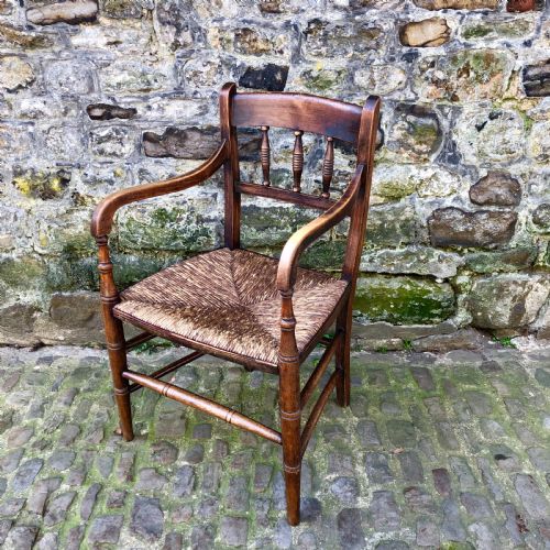 AN EARLY 19TH CENTURY COUNTRY ELBOW CHAIR - ADDITIONAL PHOTO 2