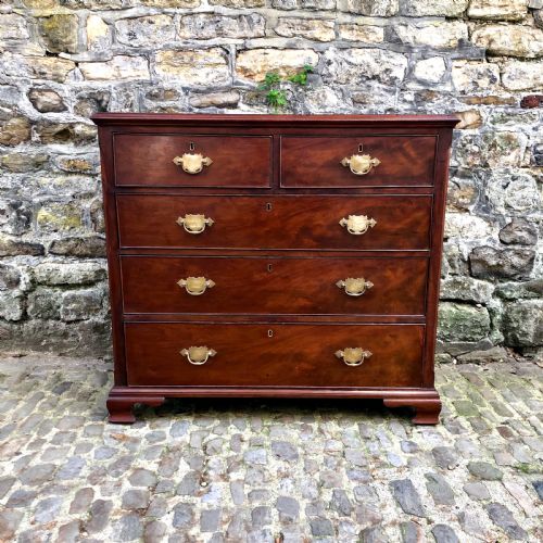 a george iii mahogany chest of drawers - CATEGORY: ANTIQUE CHEST OF DRAWERS - DATED GEORGIAN